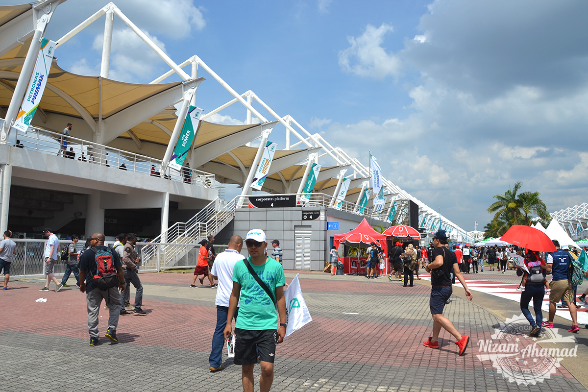 2016-F1-Sepang-0176